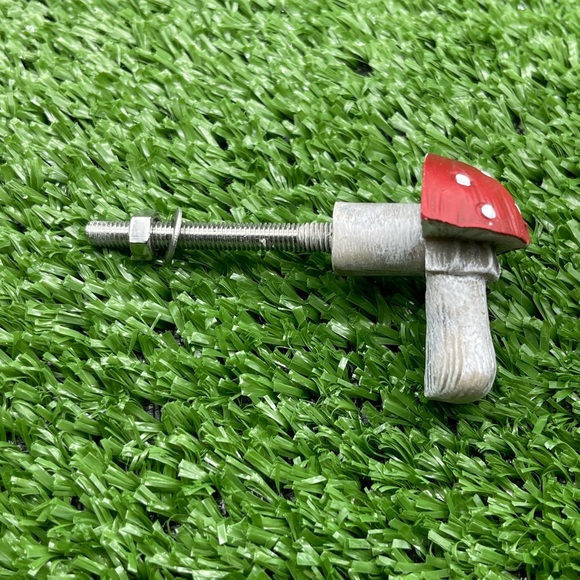 Amanita Muscaria Mushroom Decorative Knob/Drawer Pull, NWOT ๐ - Picture 8 of 8